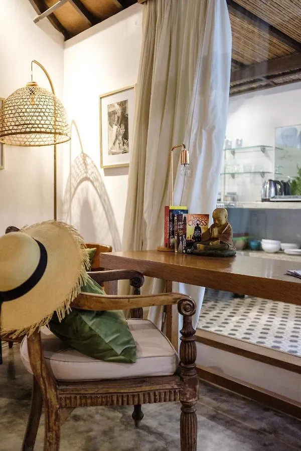 Baby Melon Villas Seminyak  Guest house